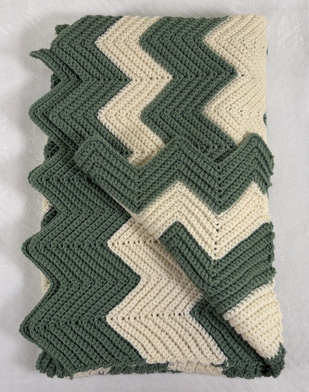 Handmade Grandma's Afghan Chevron Blanket Crochet Throw 60"x46” Green & Ivory
